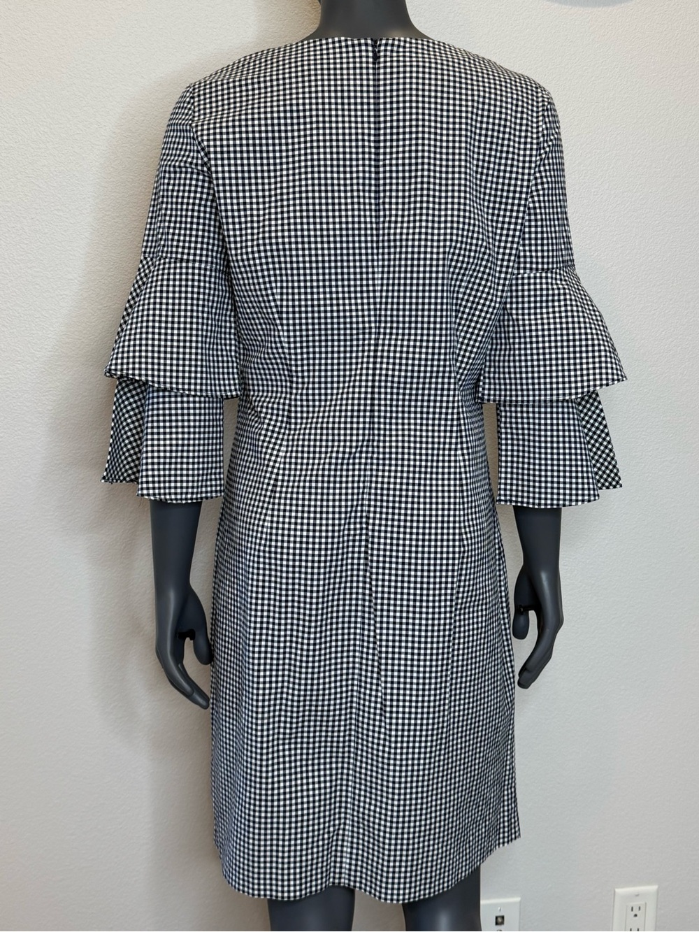 J. McLaughlin Letty Gingham Ruffle Bell Sleeve Sheath Dress Navy White size M - Picture 5 of 14